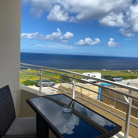 Ocean View Marsascala Apartman Żonqor