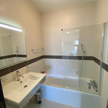 Ocean View Marsascala Apartman