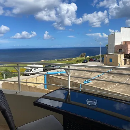 Ocean View Marsascala Apartman